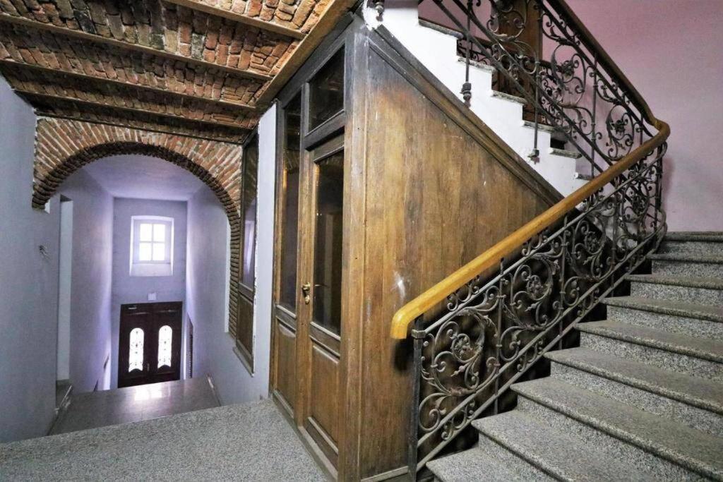 Rustaveli Central Aparthotel Tiflis Exterior foto
